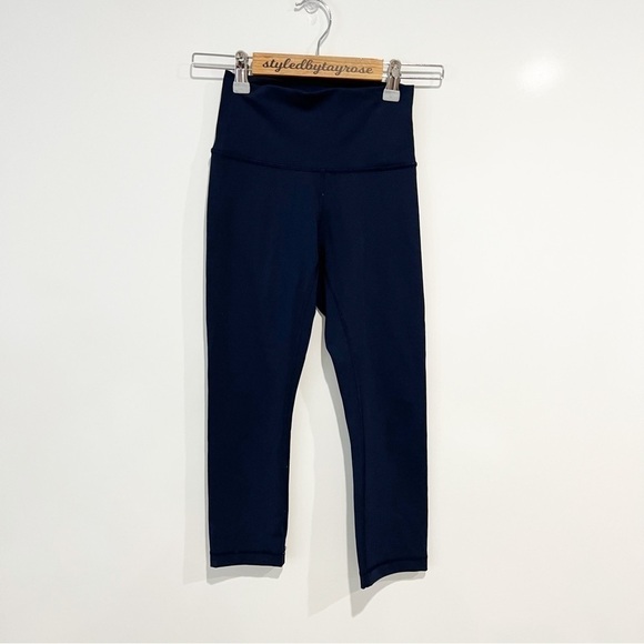 Lululemon Wunder Under Crop (Hi-Rise) *Full-On Luxtreme 21" - Picture 3 of 9